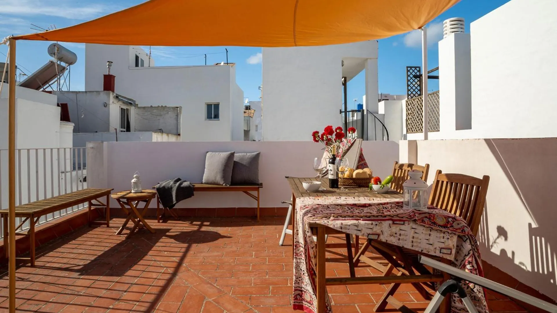 Casa Irene Conil Town House In The Center, Roof Terrace With Great Views Apartment Conil De La Frontera